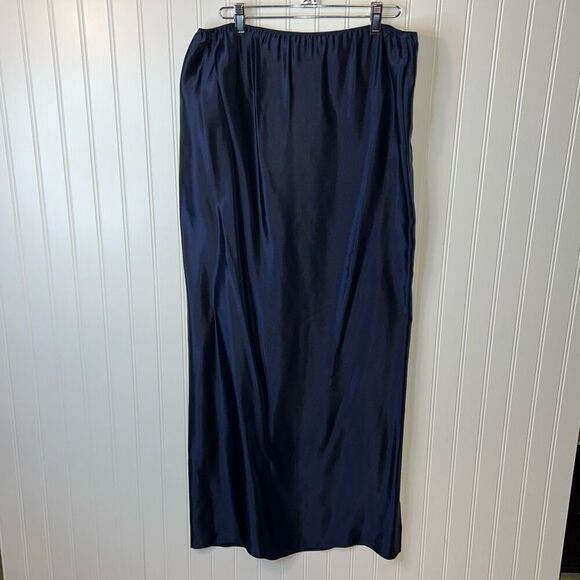 Christyne Forti Silk Skirt Suit Women’s Size 8 Navy Blue Rhinestone / faux Pearl - Picture 6 of 7